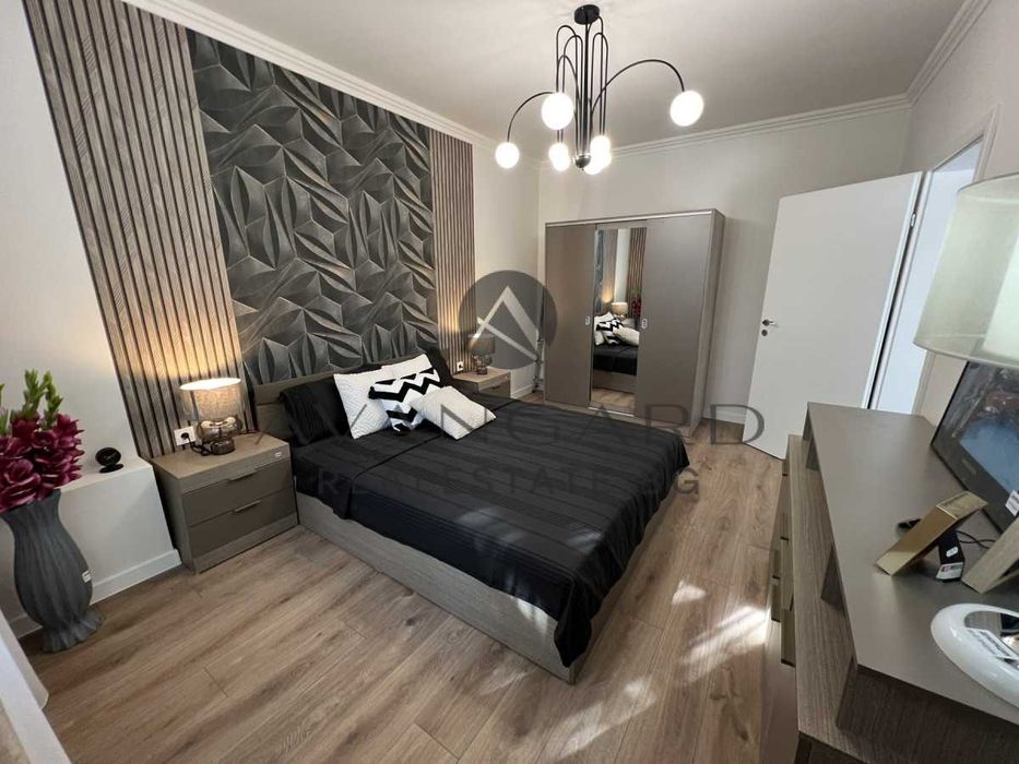 Продава се Тристаен апартамент в Пловдив, Кършияка - 67 кв.м за 2008 €/кв.м - Снимка #4