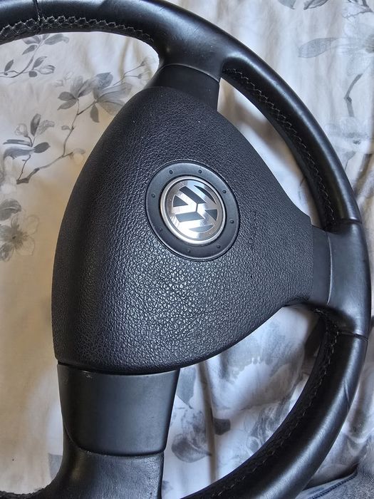 Оригинален волан vw
