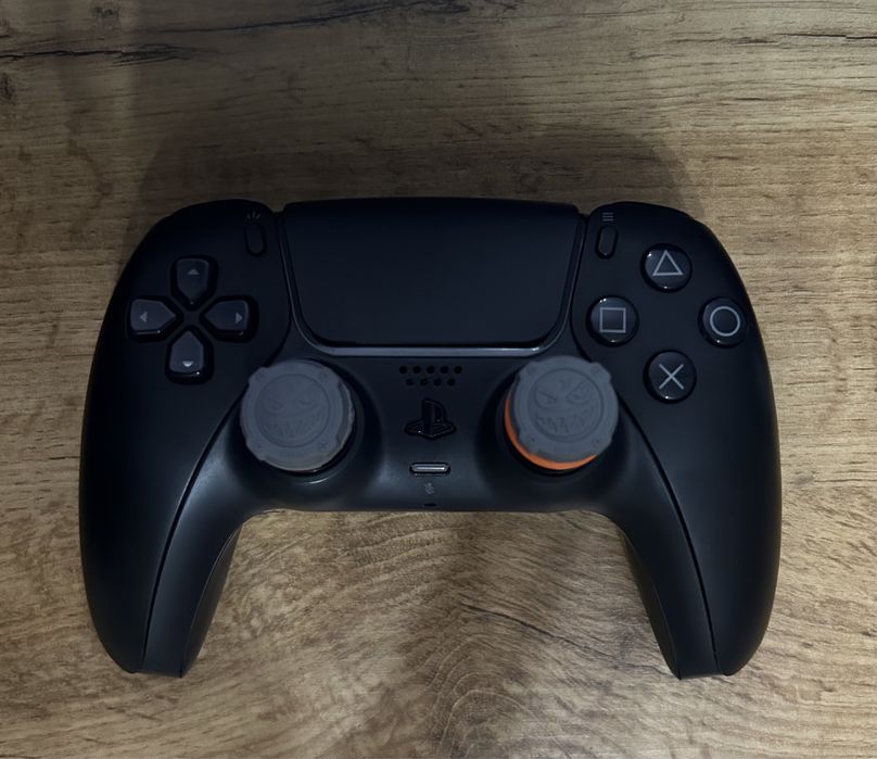 Продам DualSense для PS5