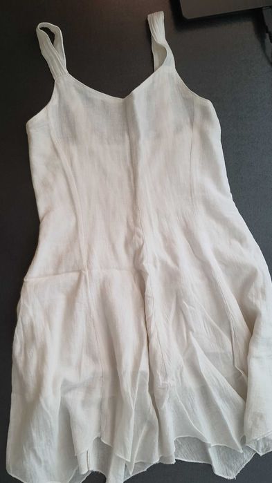 Rochita alba panza topita L'enfant du Nil 4-5 ani