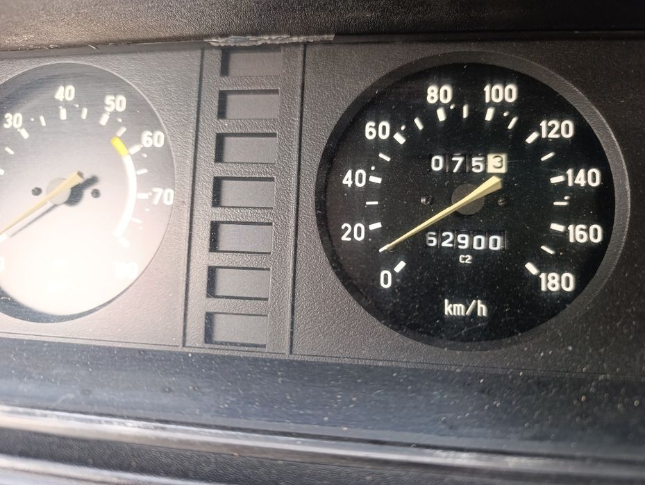 Срочно сотаман ўзимни машинам  бекор турибди