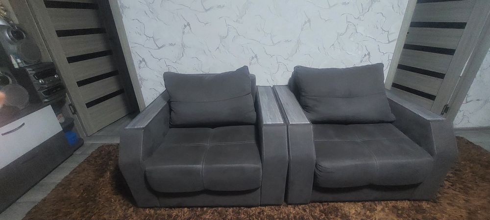 Продам диван и 2 кресла