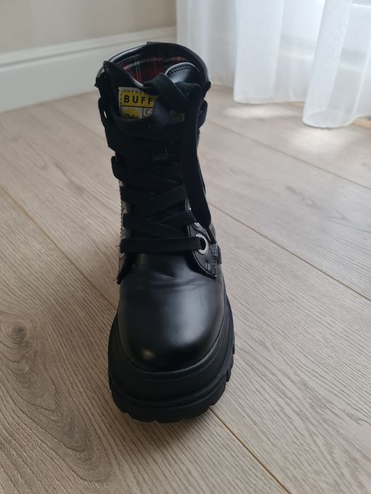 Buffalo Aspha lace up hi