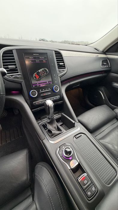 Renault Talisman Initiale Paris