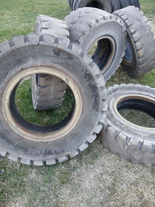 12.00-20  цельно литые шины БУ