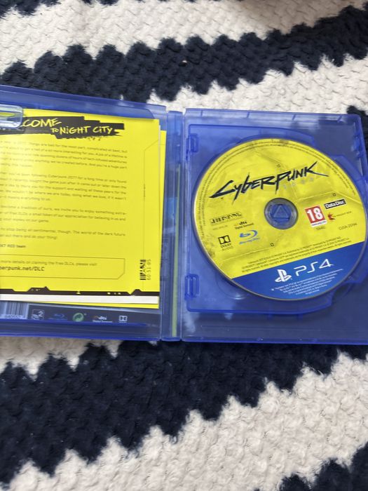 Joc cyberpunk ps4 merge si pe ps5