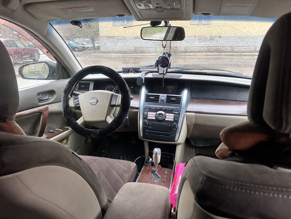 Продам срочно ниссан теану есть торг