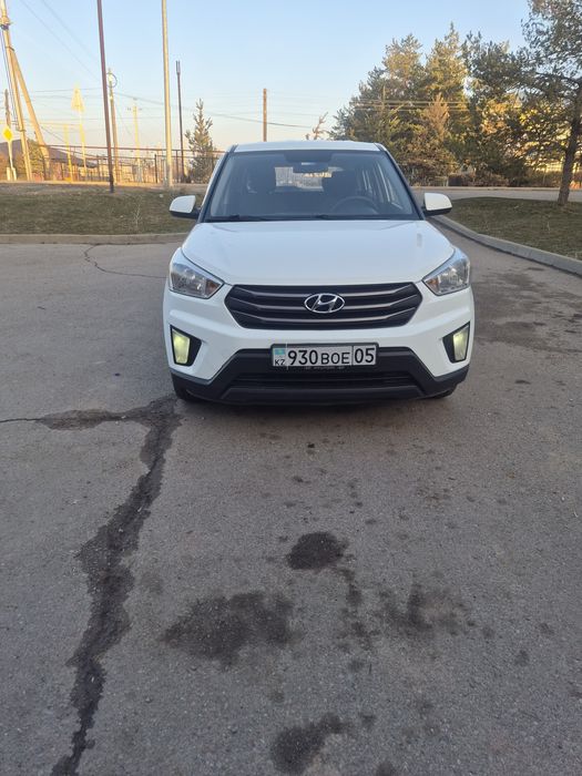 Автомобиль Хундай Крета