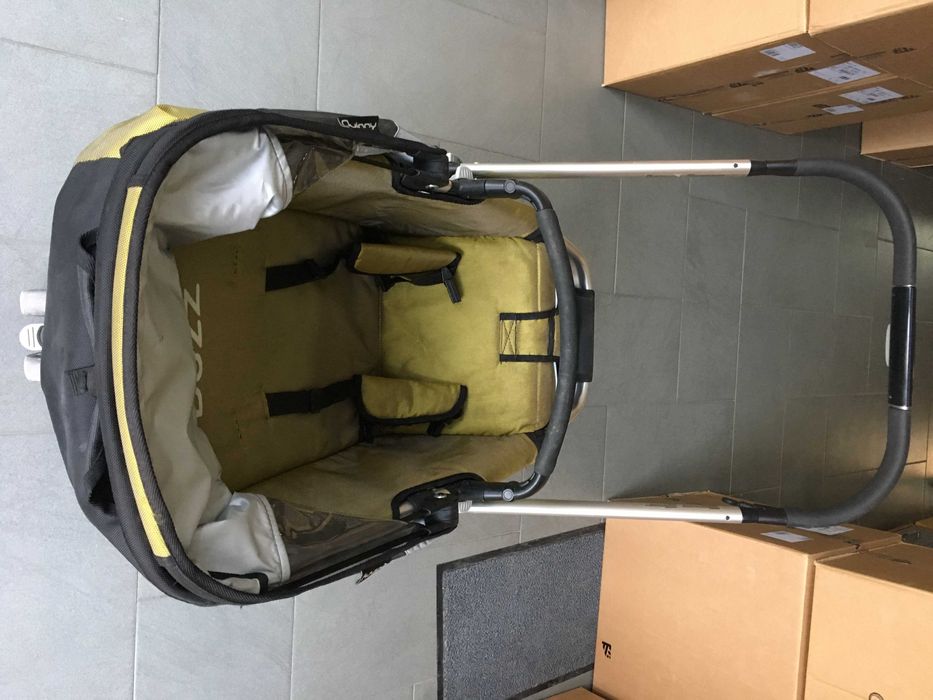 Бебешка количка Quinny Buzz Extra + Кош