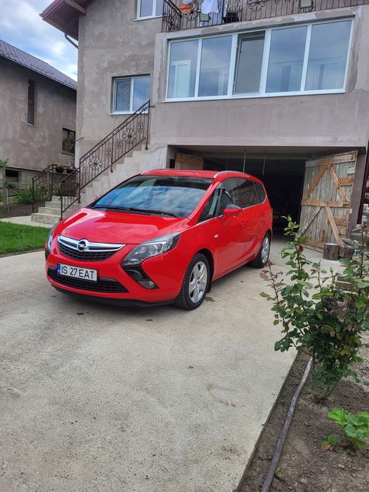 Opel zafira tourer 2l diesel 195 cp biturbo  an fabrica 2014