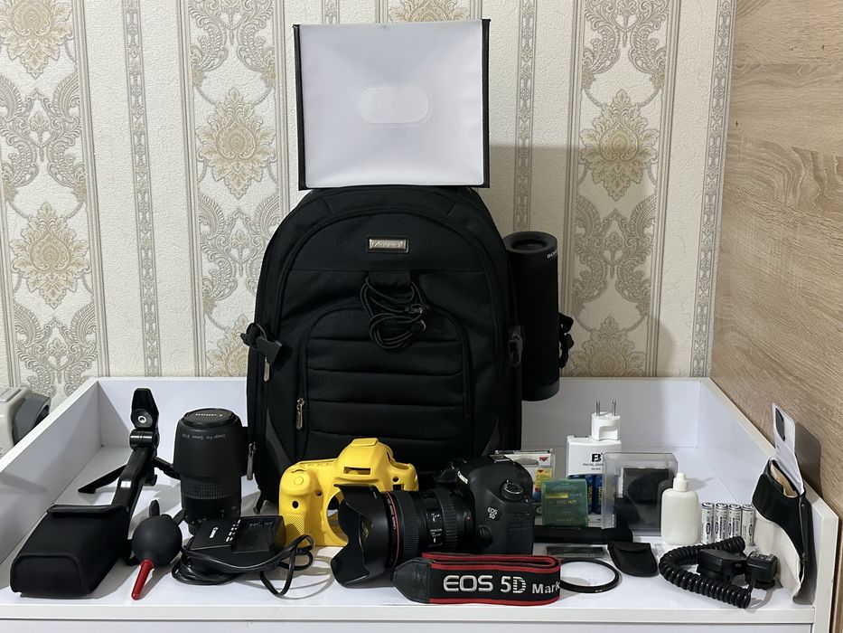Продается Фотоаппарат Canon 5D mark iii