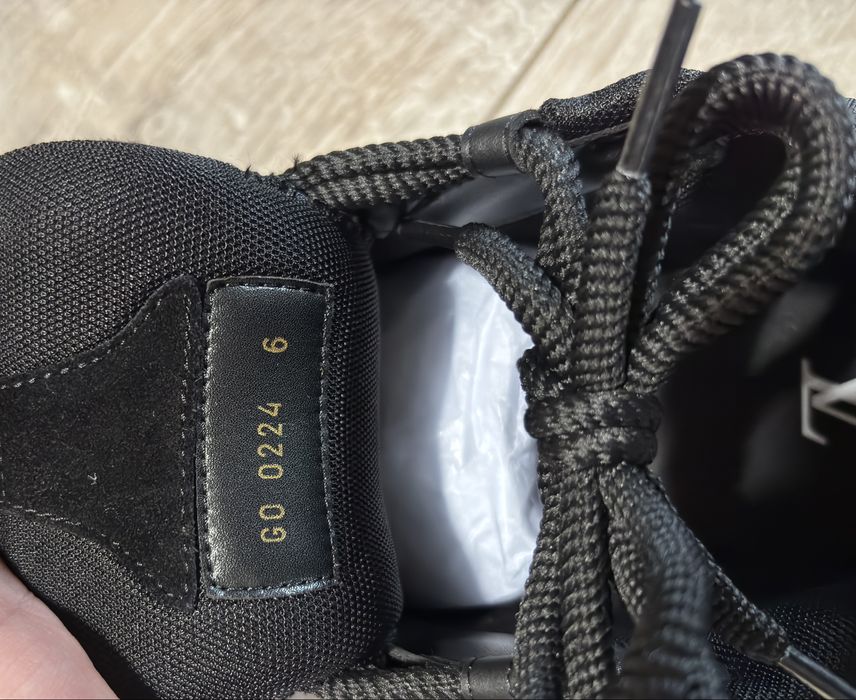 Louis Vuitton Skate Crystal LV