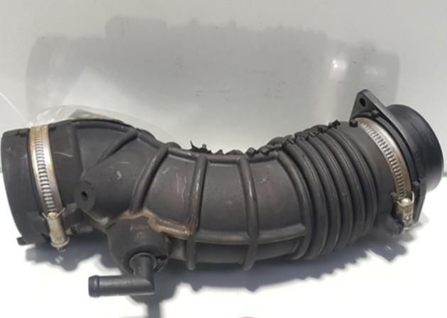 Furtun admisie aer Renault Megane 3 8200937822
