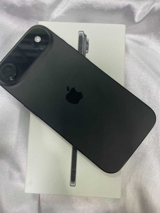 Apple iPhone Air (e-sim)256 Gb(город Шу ул.Сатпаева 227)лот 881165