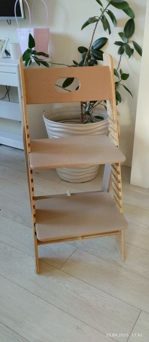 Растущий детский стул