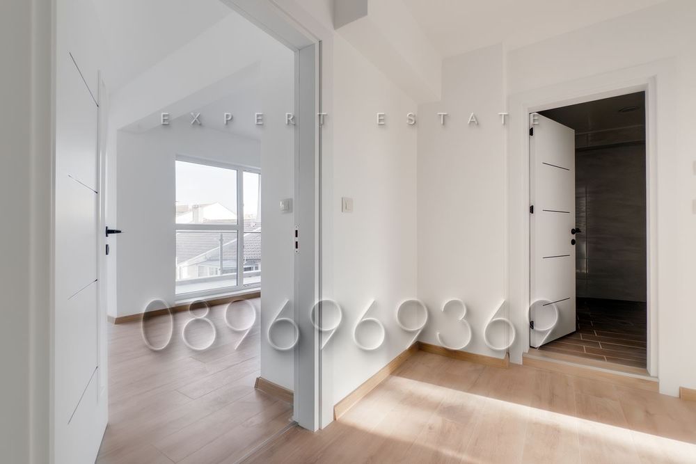 Нов, двустаен, тухла, среден