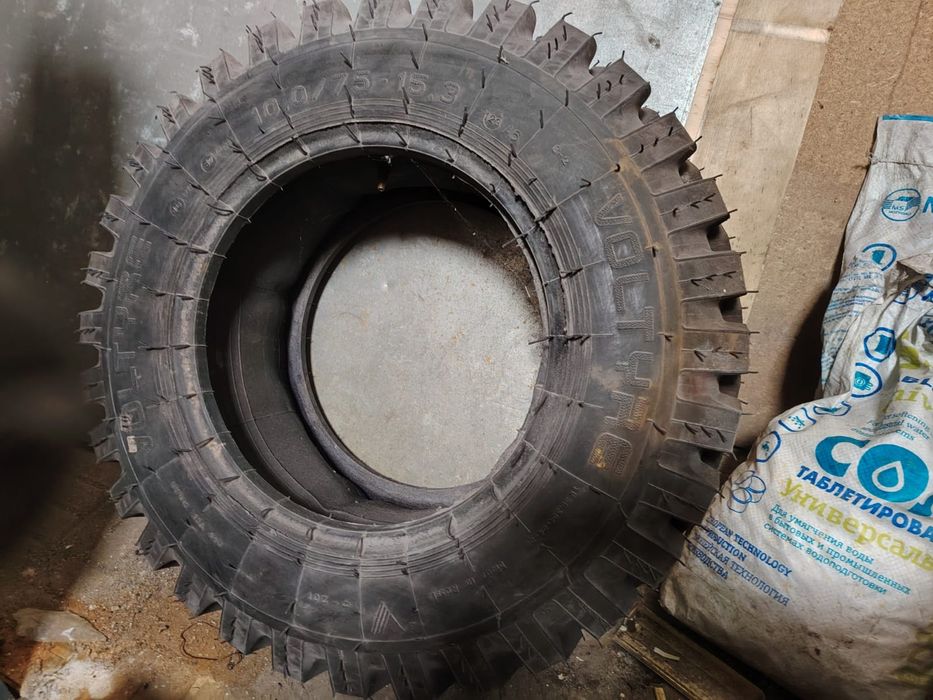 Мксм 800 шина от погрузщика