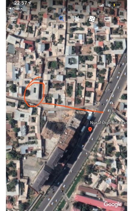 Нурафшон кучадан кирганда 50 метр Бурчак 6 сотка под нежилой