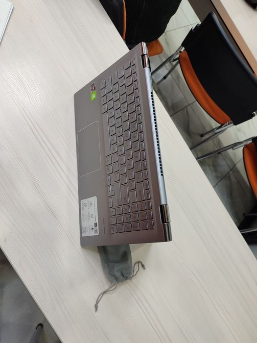 Asus ZenBook Flip 15
