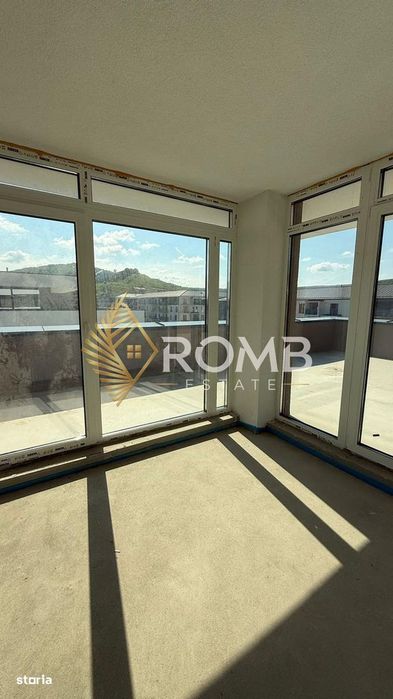 Penthouse exclusivist in Floresti, 88mp terasa, locatie centrala, bloc
