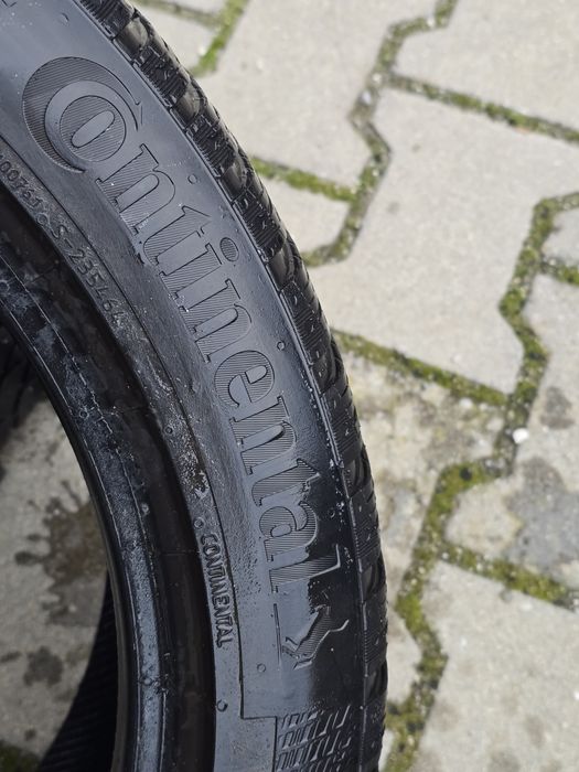 225 45 17 Continental