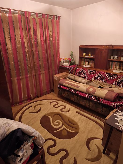 Apartament 3 camere Armatei