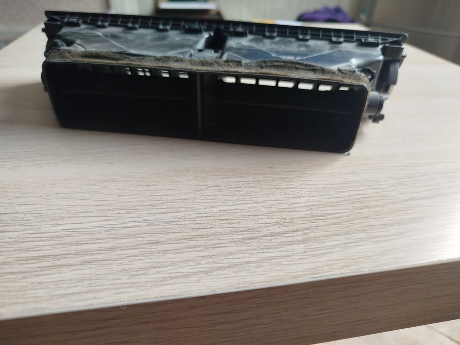 Audi a4 b7 b6  Централна конзола за въздух