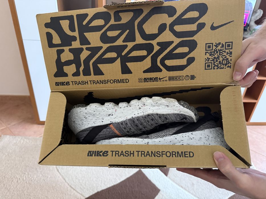 Nike Space Hippie 04