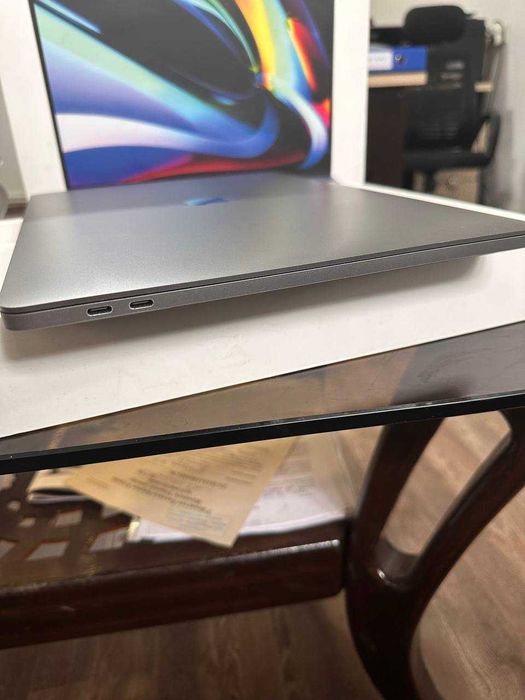 MacBook Pro 16-inch i9 (2019) A2141