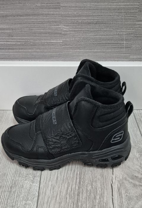 Ботинки Skechers демисезонные размер 30 на стопу 19см без торга