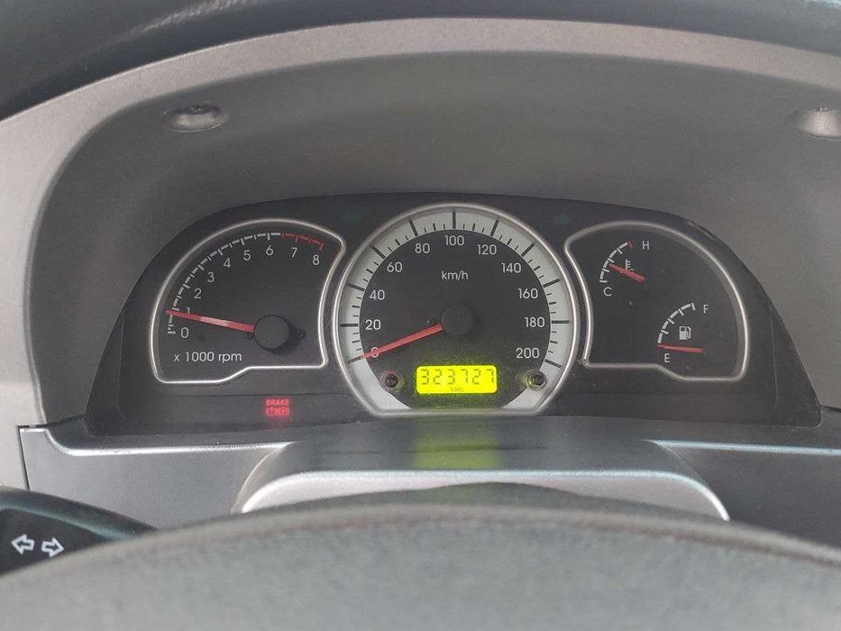Nexia 2,  1.6 DONS Super, sotiladi.