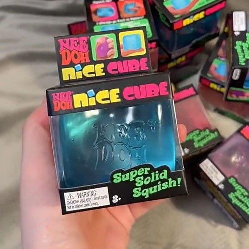 Скуиши Nee Doh ледено кубче Айс Кюб Ice Cube Squishy