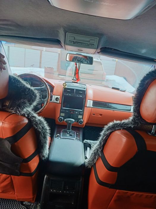 Продам touareg 3.2 автомат