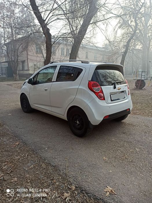Chevrolet Spark год 2021 пробег 35.000 машина состоянии идеал.
