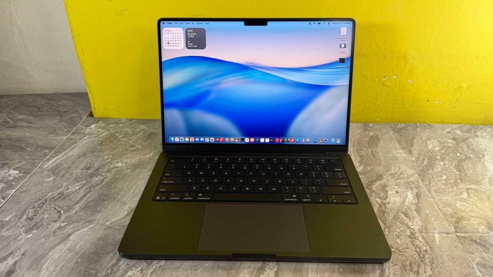 MacBook Pro 14 M5 Pro - Нов Запечатан 24GB/1TB