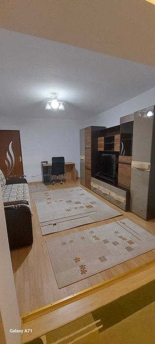 PF, inchiriez apartament 2 camere, Carrefour Gara