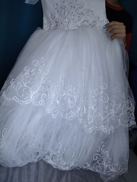 Бальное платье на праздники