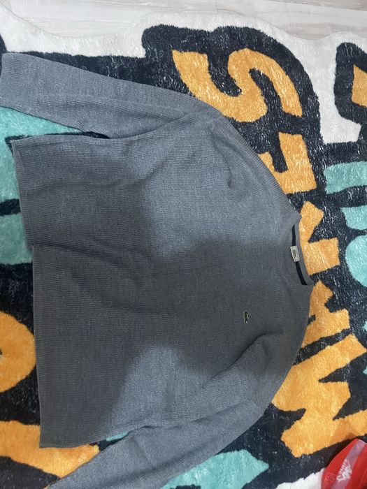 Свитер от Lacoste