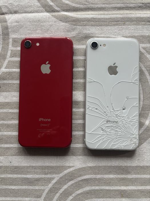 Продавам 2  броя iphone 8