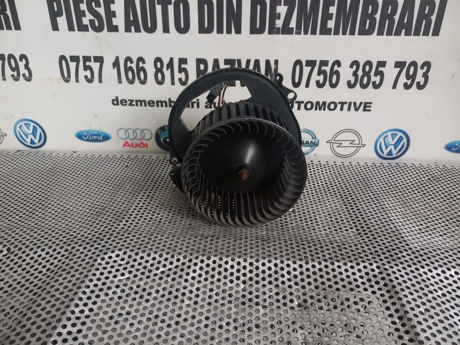Aeroterma Bord Ventilator Habitaclu Volan Dreapta Bmw F30 F31 320 D Motor N47D20D - Dezmembrari Ara