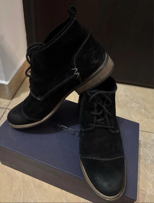 Pantofi înalți Bigotti din piele întoarsă, masura 39