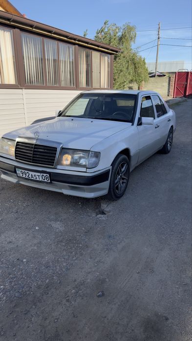 Мерседес 123 230