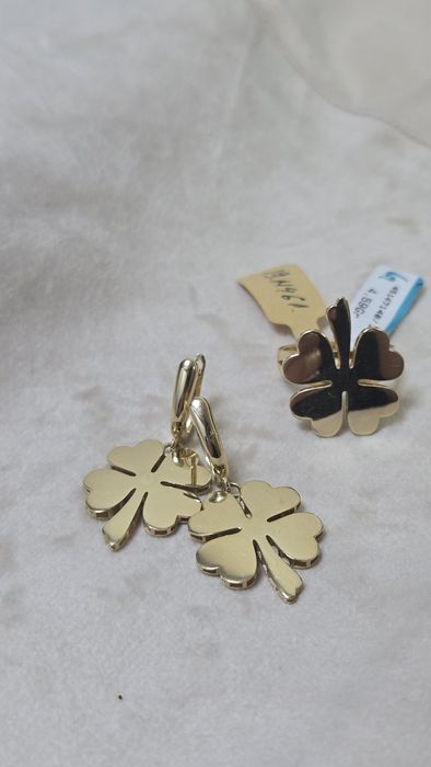 Комплект из жёлтого золото ЖанТаС ломбард Астана