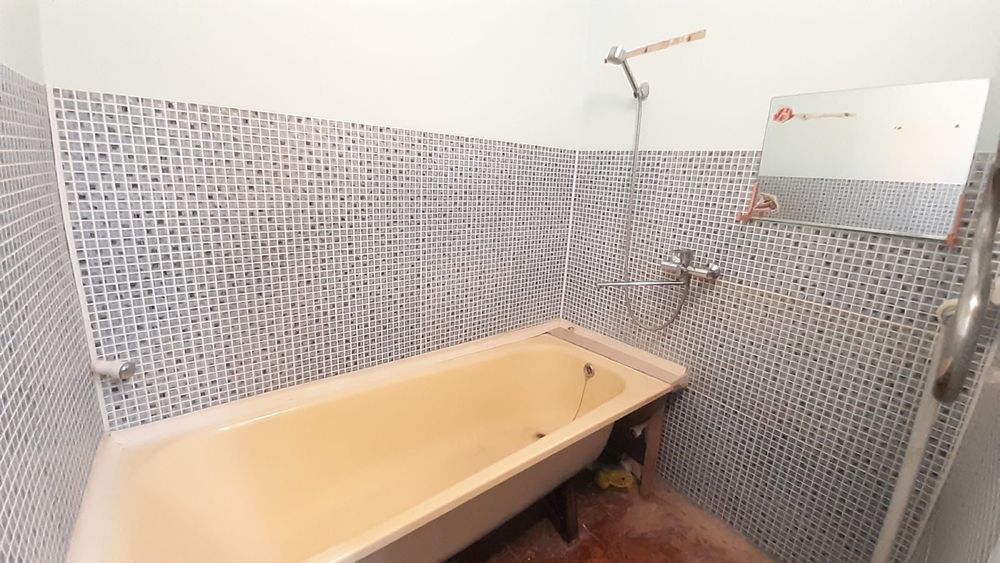 Продаётся 1 к кв на 12 микр