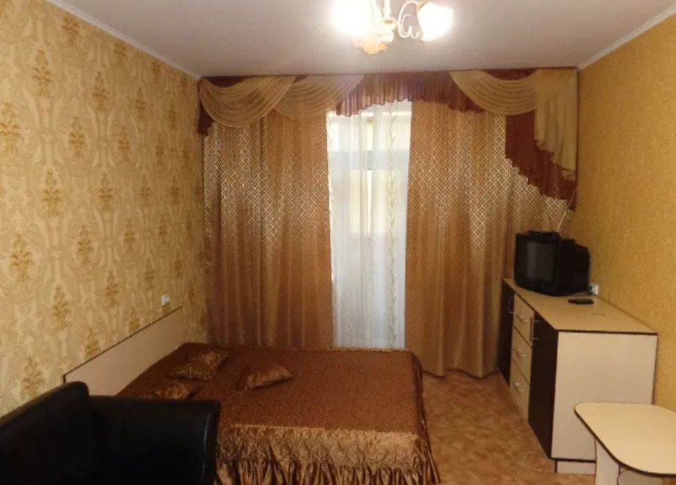 Сарыарка 11-Кенесары,  2ч 2000