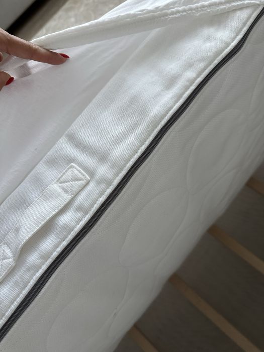 Patut bebe IKEA cu saltea cu arcuri, ca nou