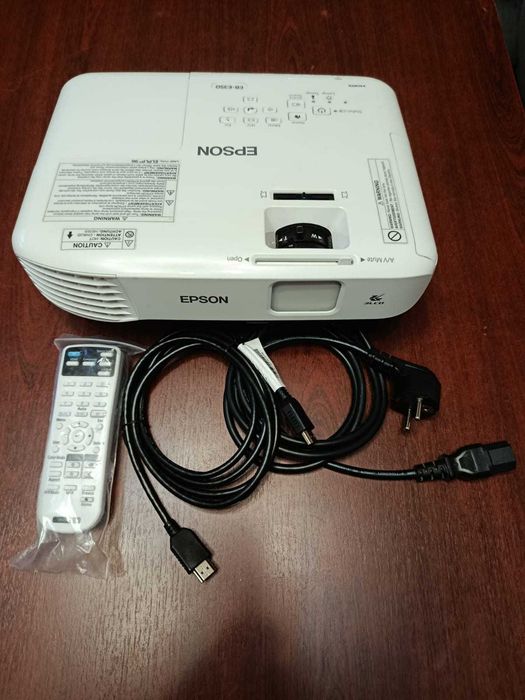 Проектор Epson EB-E350