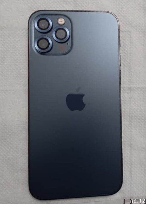 iPhone 12 pro idealniy