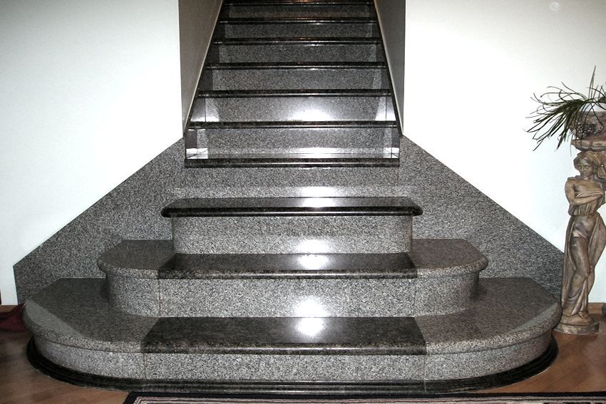 Ступенки Лестницы из ГРАНИТА