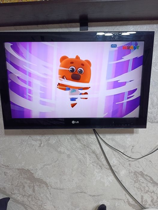 Продам телевизор